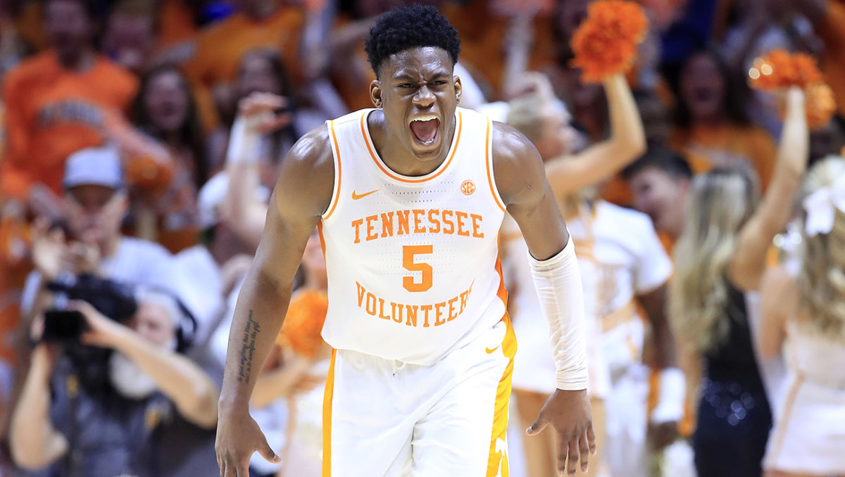 admiral-schofield-volunteers-nba-draft-board.jpg